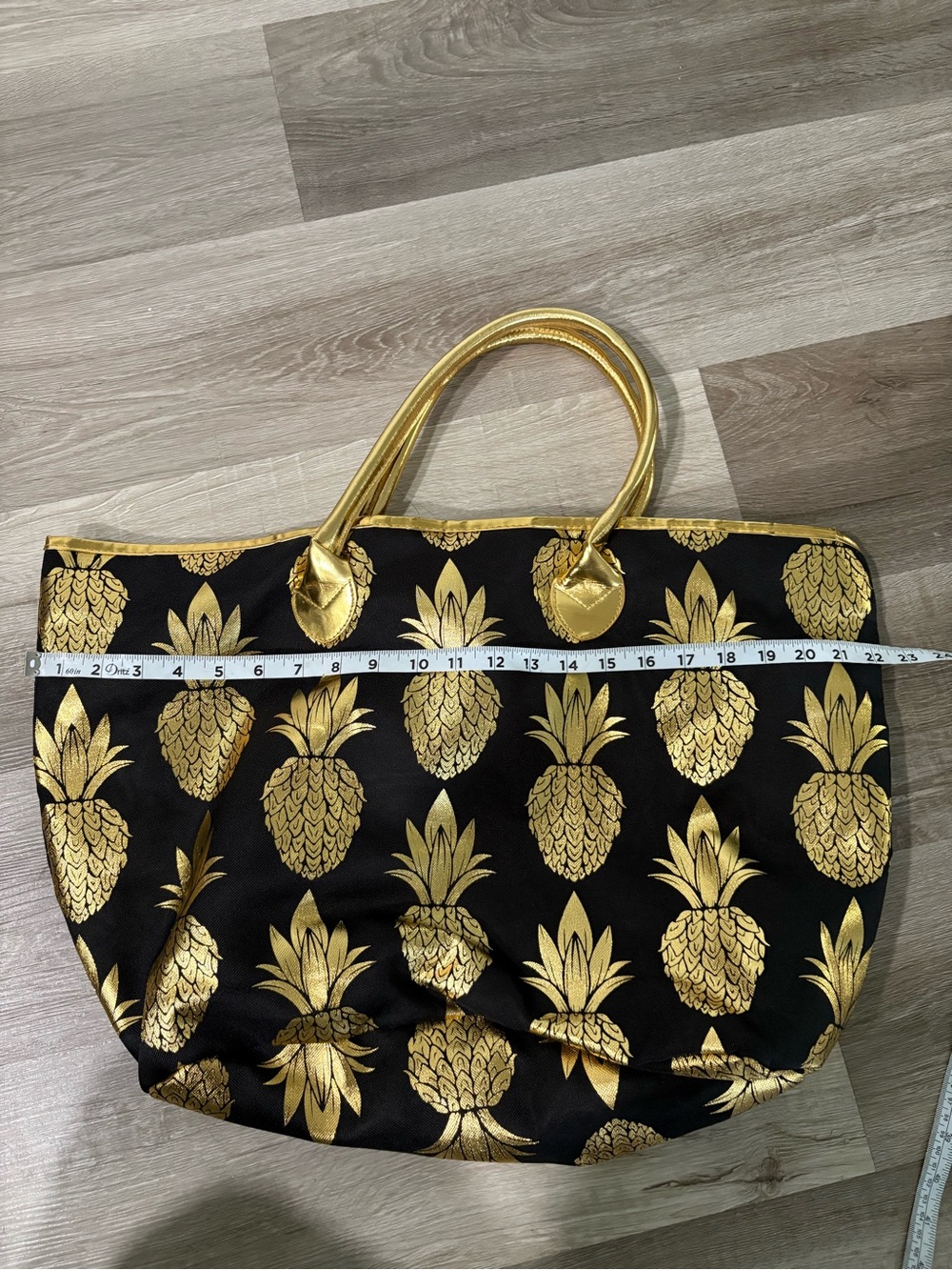 Black & Gold Pineapple Myrtle beach Tote Bag - Picture 5 of 5
